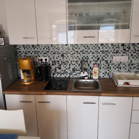Apartman Speranza 罗维尼 外观 照片