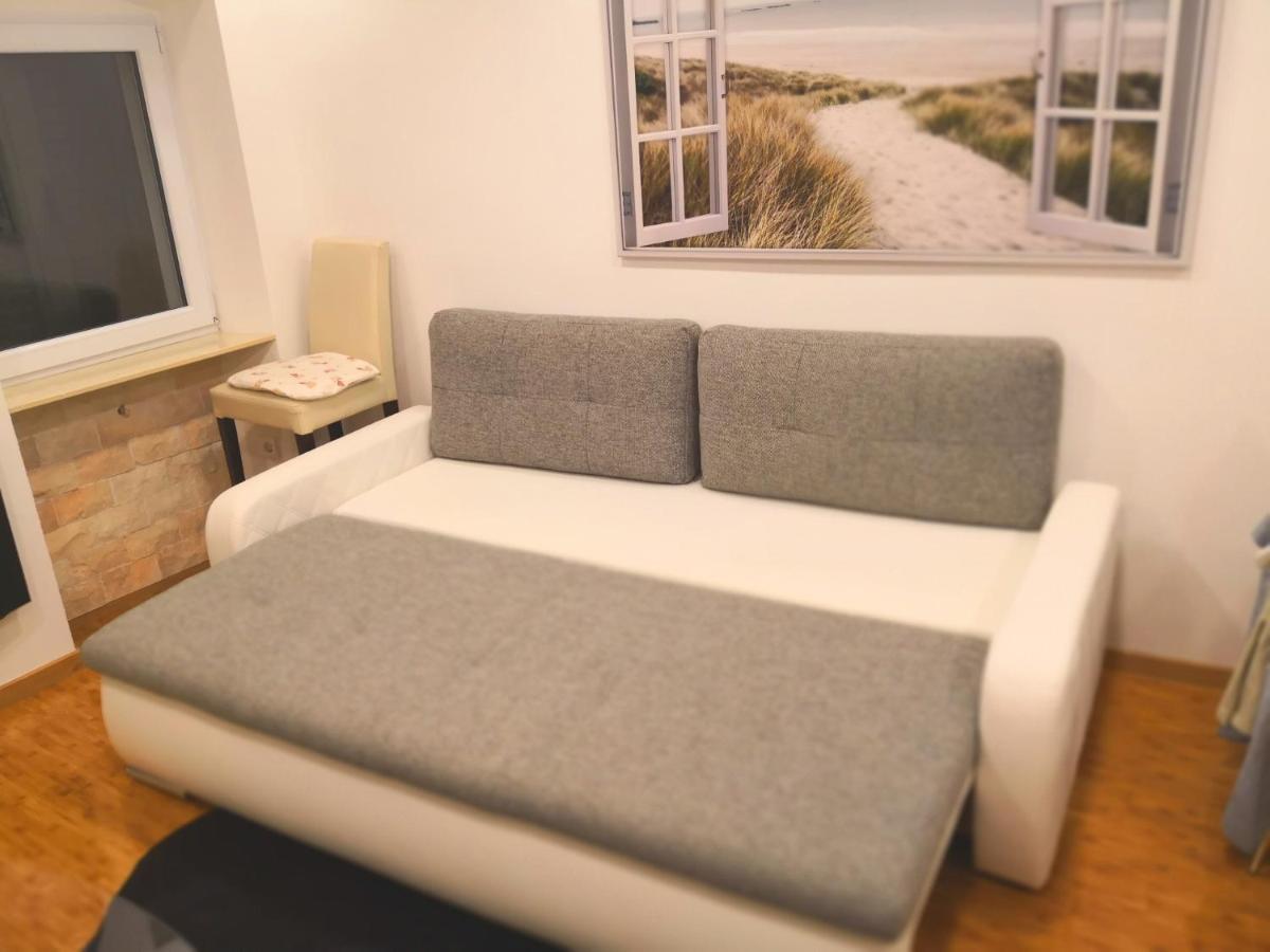 Apartman Speranza 罗维尼 外观 照片