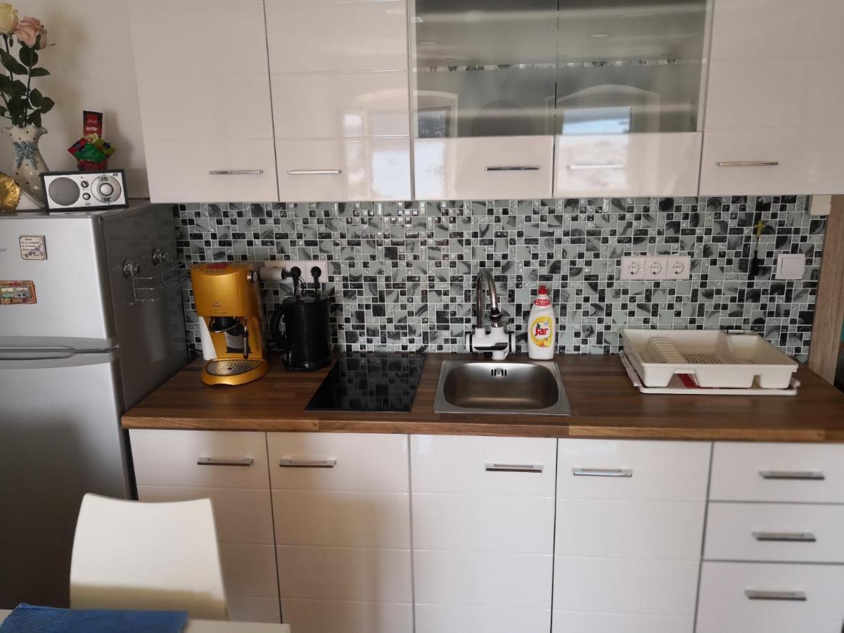 Apartman Speranza 罗维尼 外观 照片